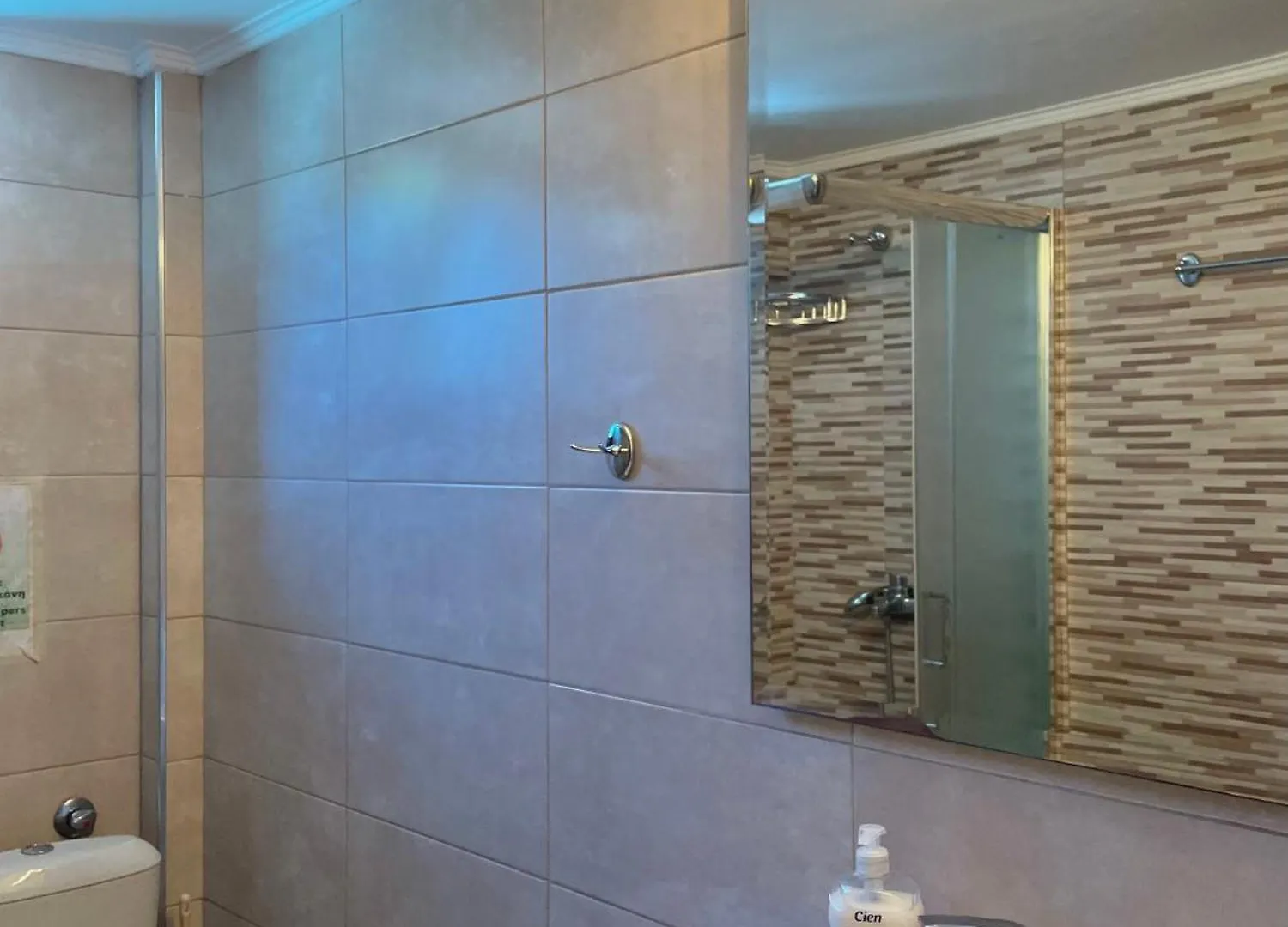 Anna Dani Apartments Вурвуру