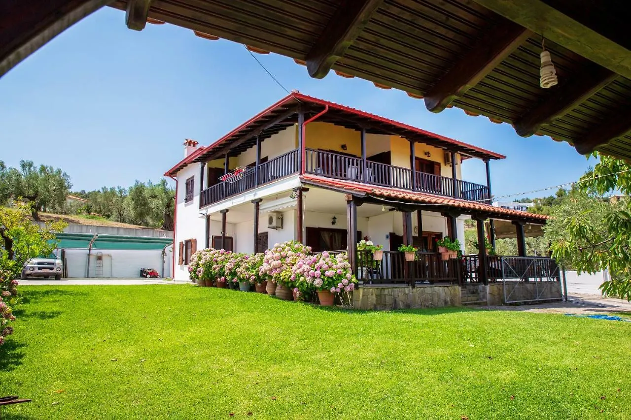 Anna Dani Apartments Вурвуру